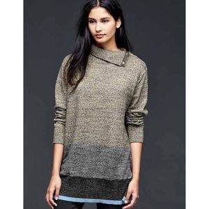 Gap turtleneck sweater